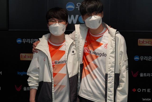 阵容健康与 阵容健康与